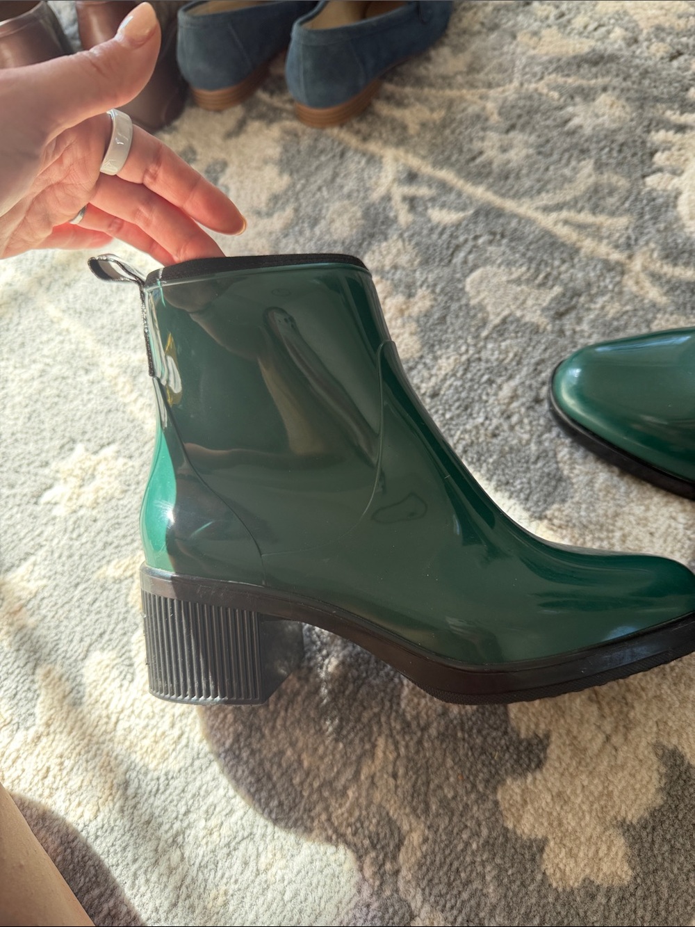 kate spade Green Glossy Rain Boots - Picture 5 of 7